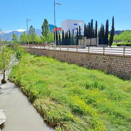 Luminoso Apartamento A 10 Minutos Del Centro Apartman Granada Kültér fotó